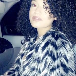 Meet your Posher, Maria